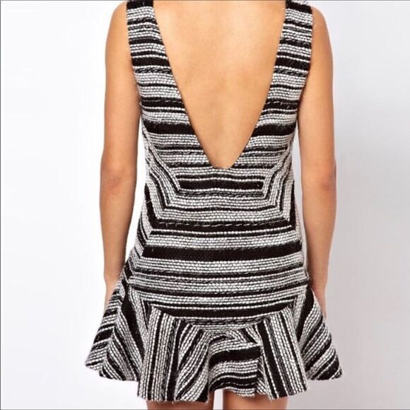 Three Floor Tweed Short Cut Pockets Ruffle Flare Mini Dress - Picture 4 of 13